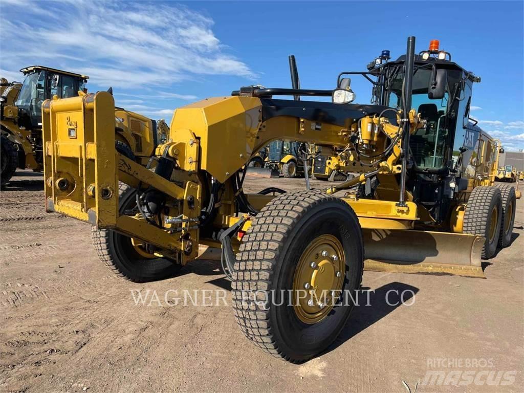 CAT 140M3 AWD Грейдери