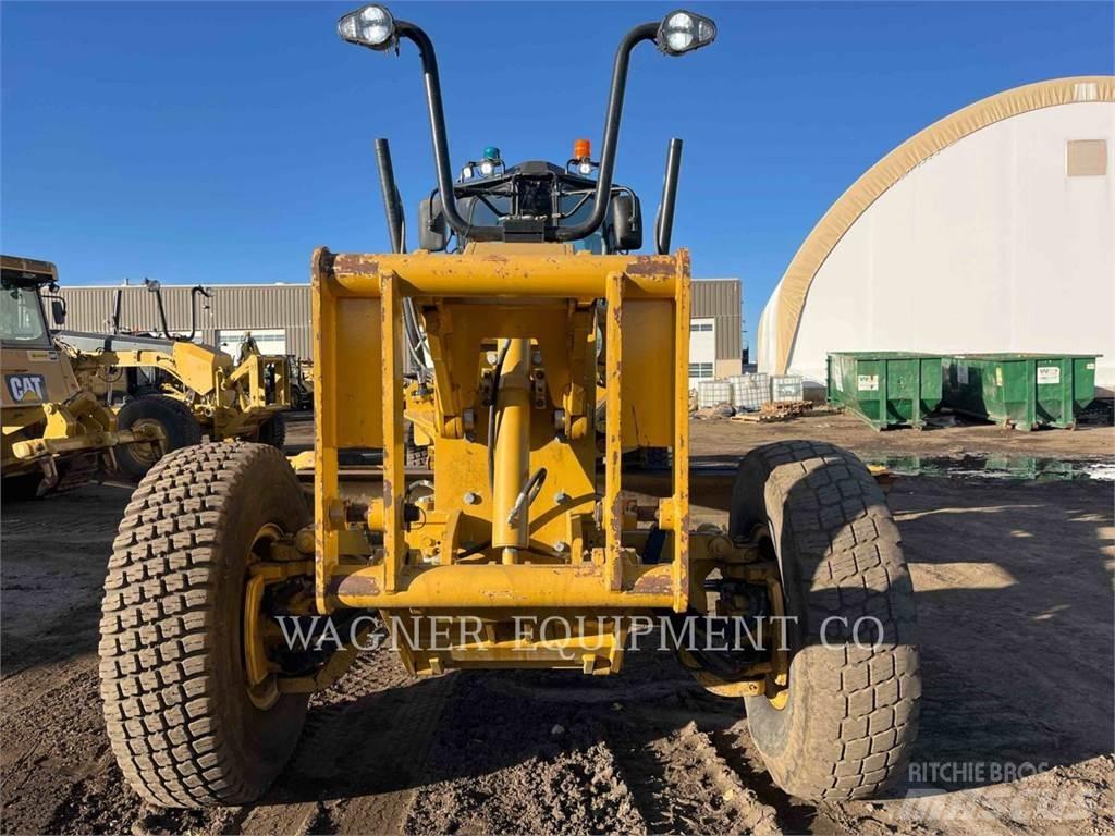 CAT 140M3 AWD Грейдери