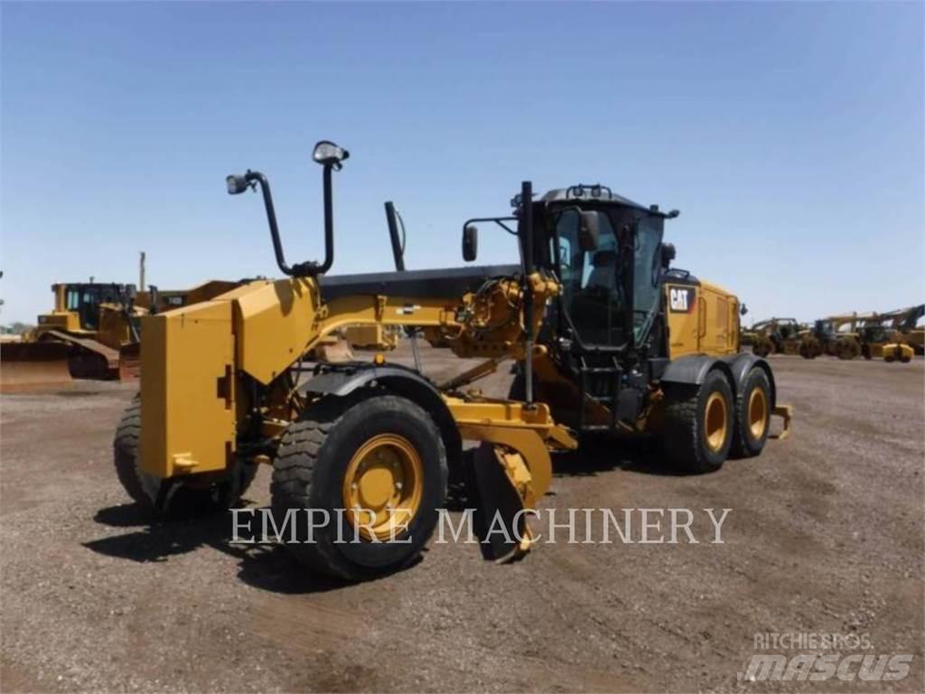 CAT 140M3 AWD Грейдери
