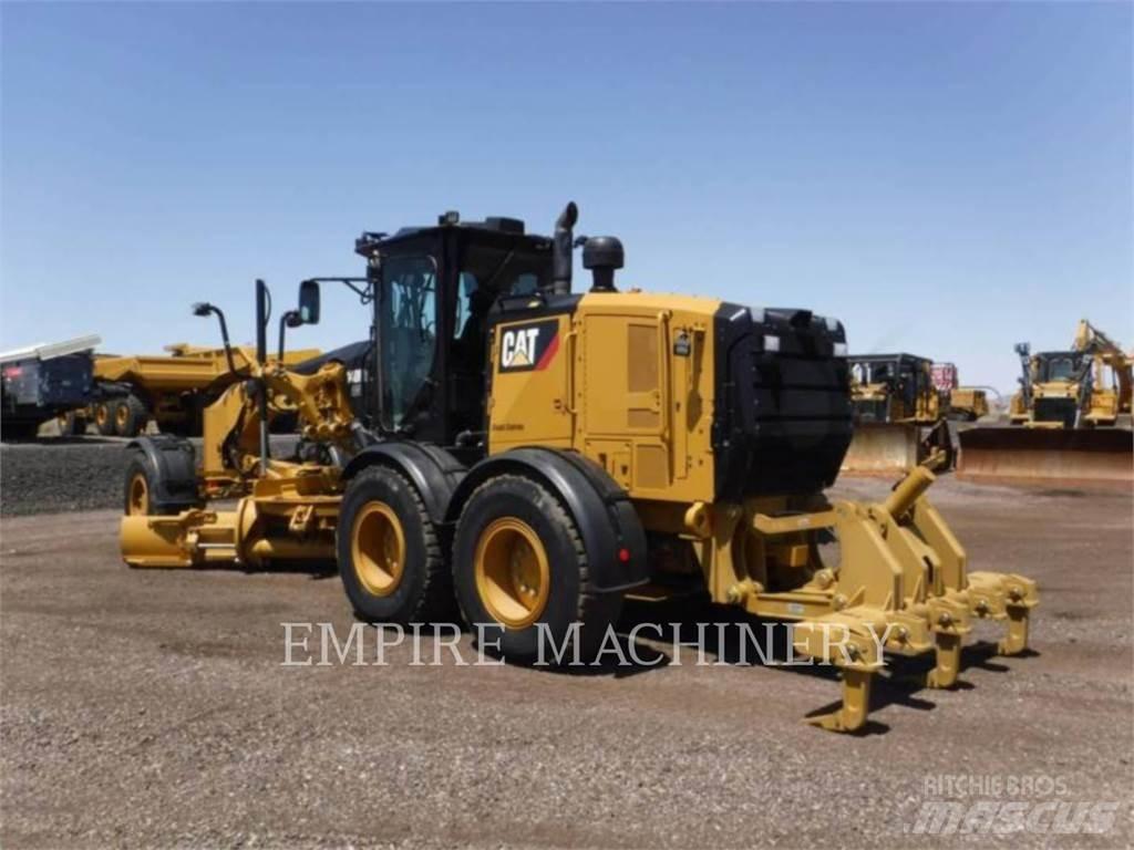 CAT 140M3 AWD Грейдери