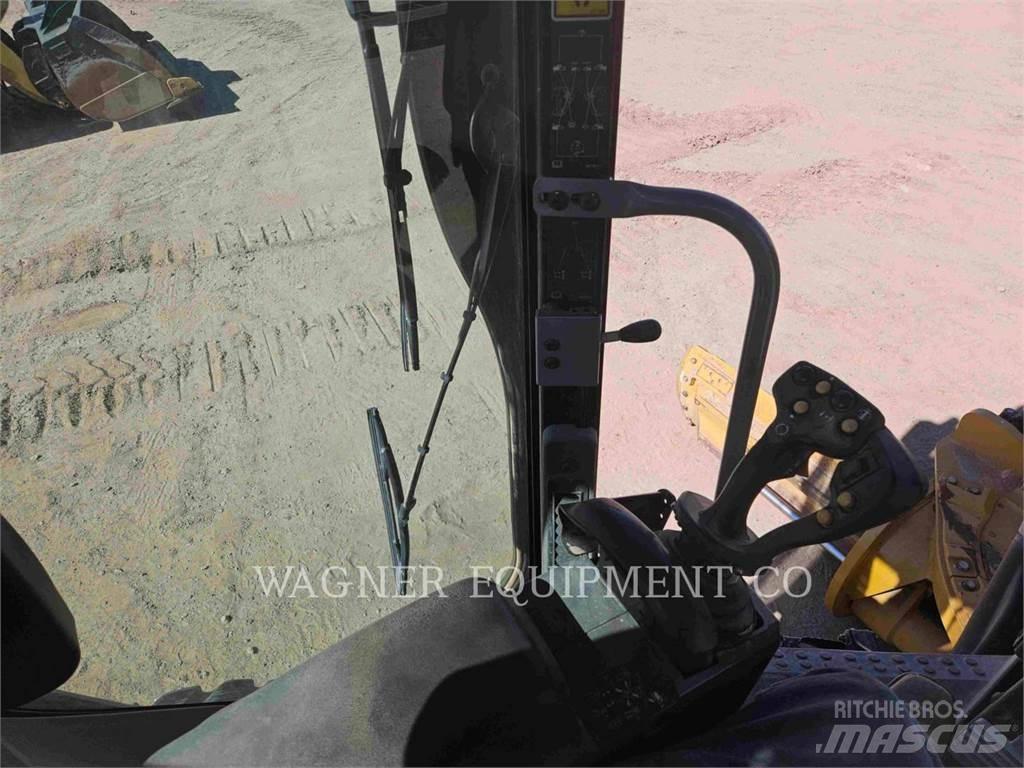 CAT 140M3 AWD Грейдери