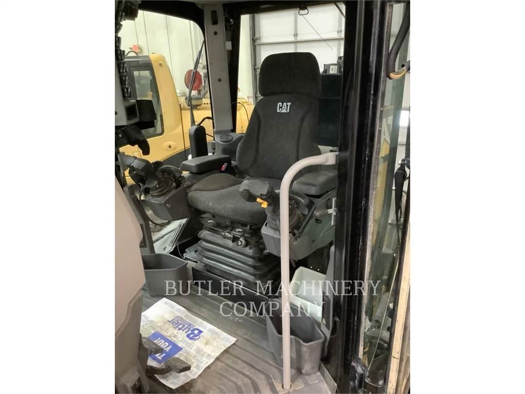CAT 140M3 AWD Грейдери