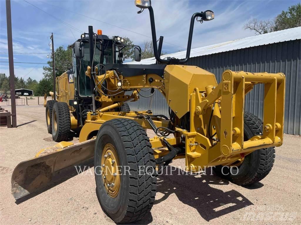 CAT 140M3 AWD Грейдери