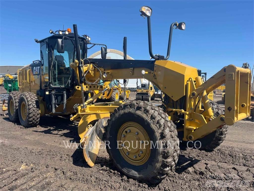 CAT 140M3AWD Грейдери