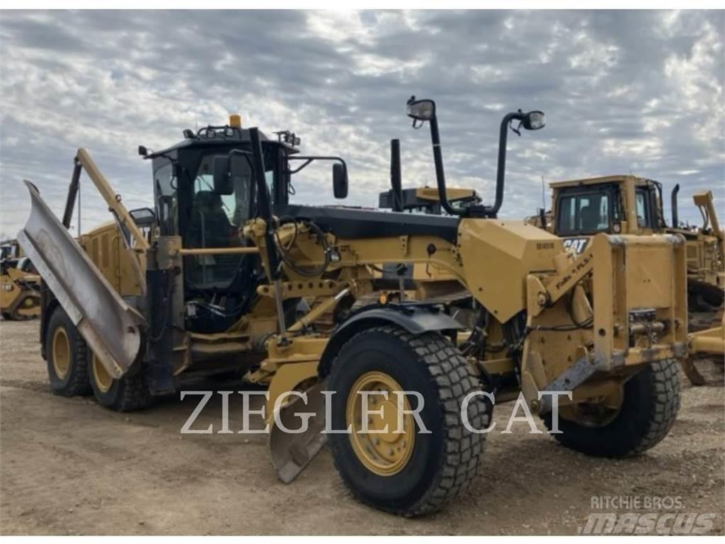 CAT 140M3AWD Грейдери