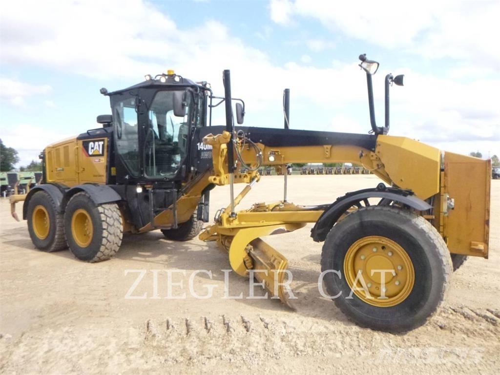 CAT 140M3AWD Грейдери