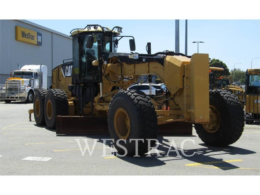 CAT 14M Грейдери