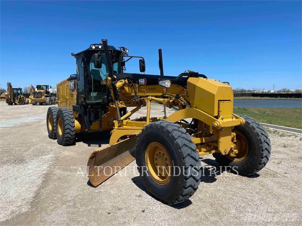 CAT 150-15 Грейдери