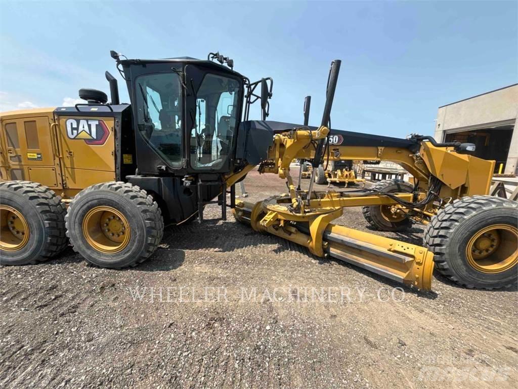 CAT 150 15 Грейдери