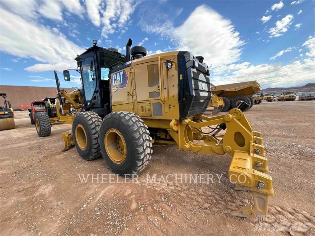 CAT 150 15 Грейдери