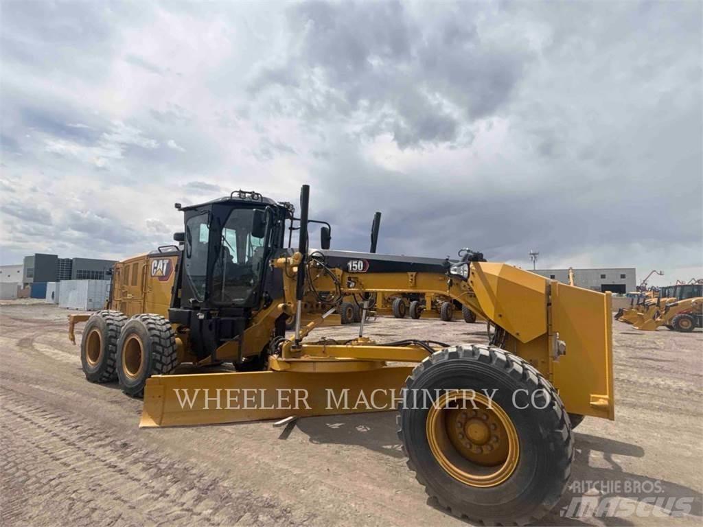 CAT 150 15 Грейдери