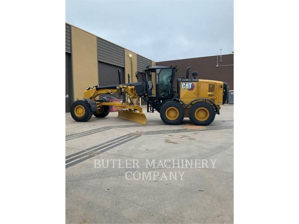 CAT 150-15AWD Грейдери