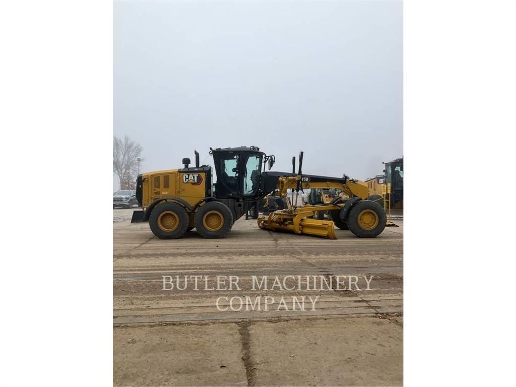 CAT 150-15AWD Грейдери