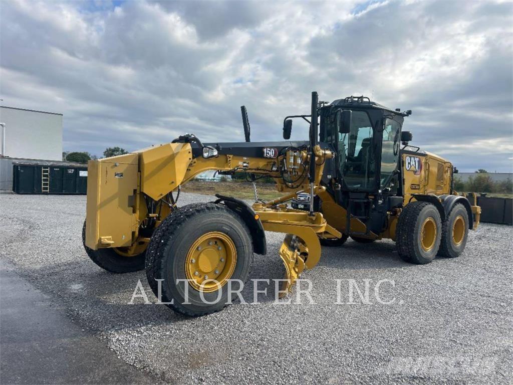 CAT 150-15AWD Грейдери