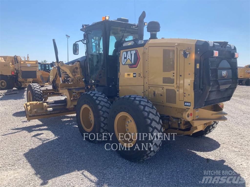 CAT 150-15AWI Грейдери