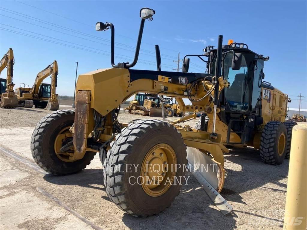 CAT 150-15AWI Грейдери