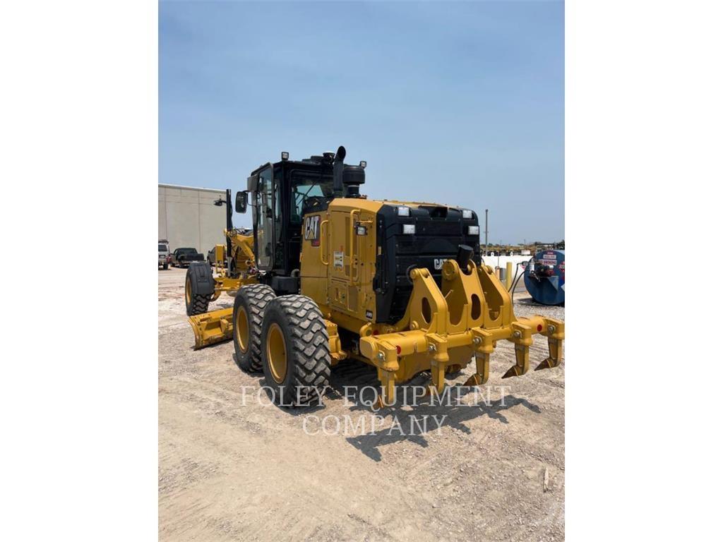 CAT 150-15AWI Грейдери