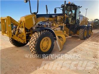 CAT 150 AWD Грейдери