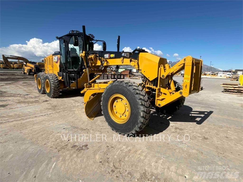 CAT 150 AWD Грейдери