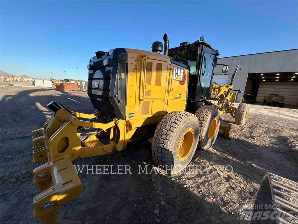 CAT 150 AWD Грейдери