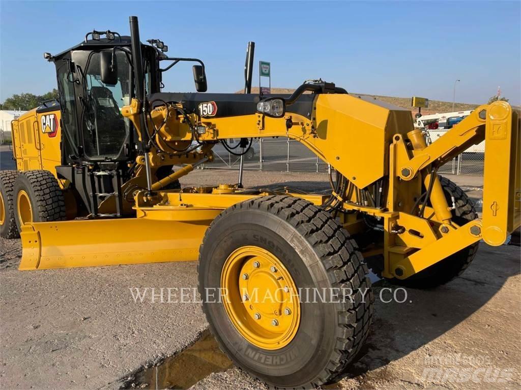 CAT 150 AWD Грейдери
