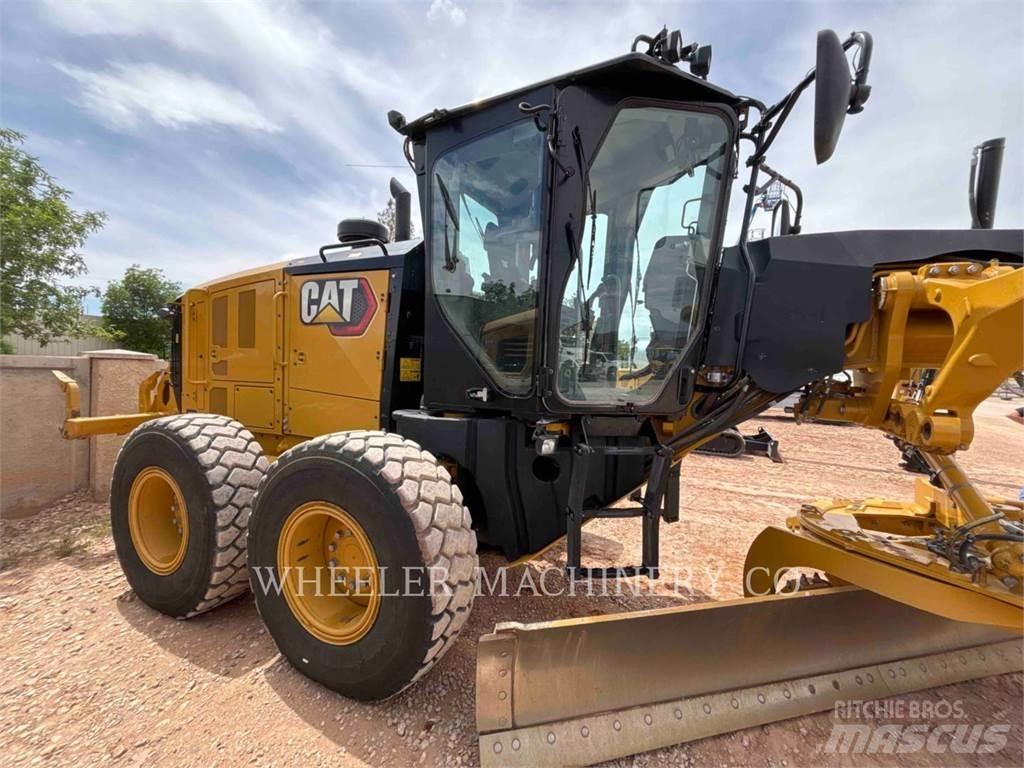 CAT 150 AWD Грейдери