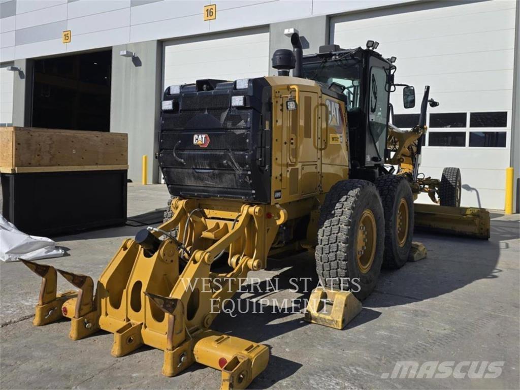 CAT 150 AWD Грейдери