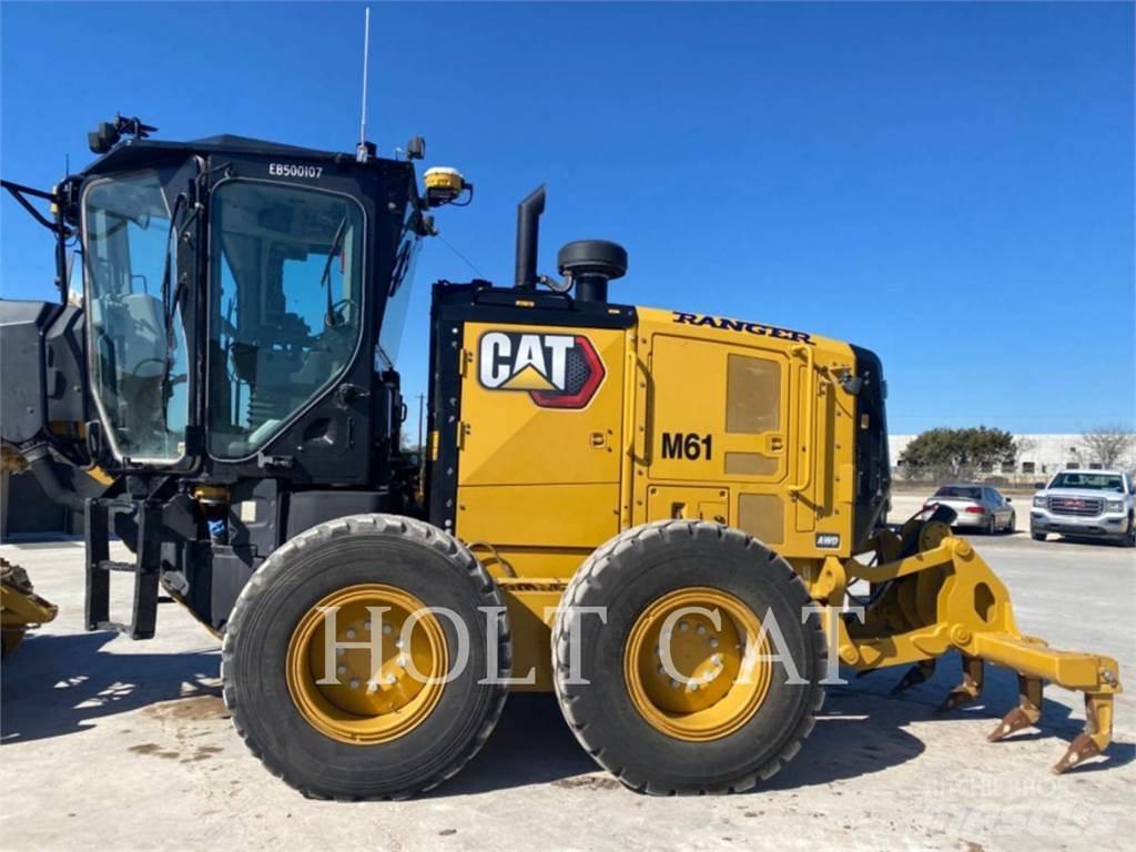 CAT 150AWD JOY Грейдери
