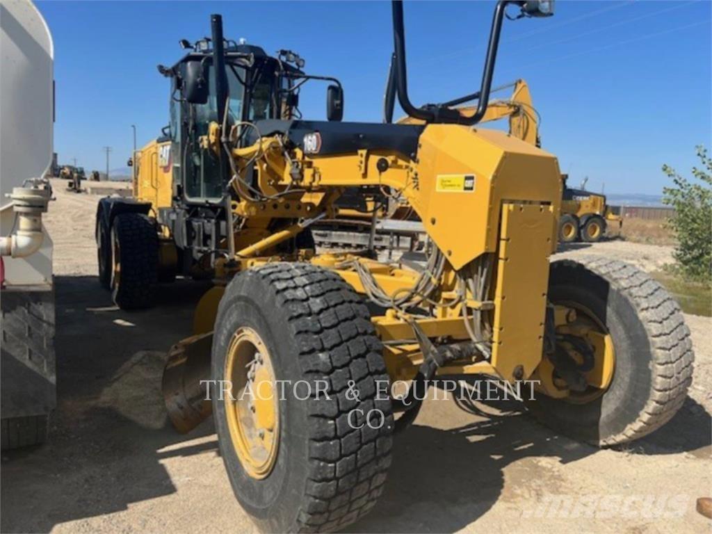 CAT 160-15AWD Грейдери