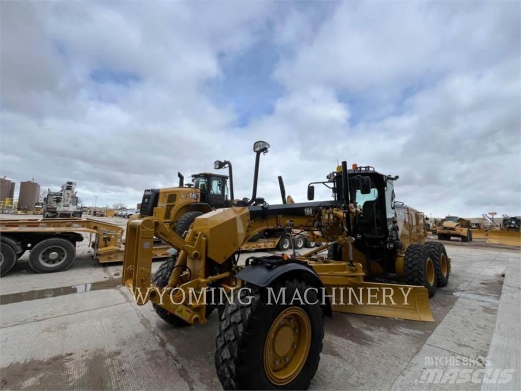 CAT 160 AWD Грейдери
