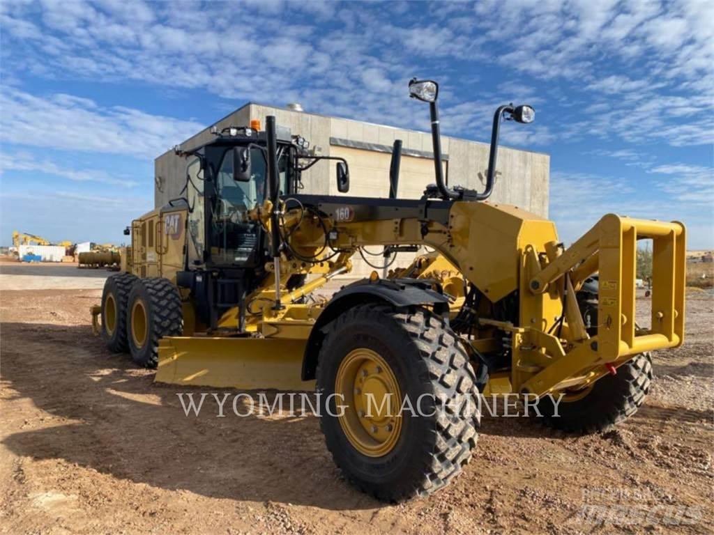 CAT 160 AWD Грейдери