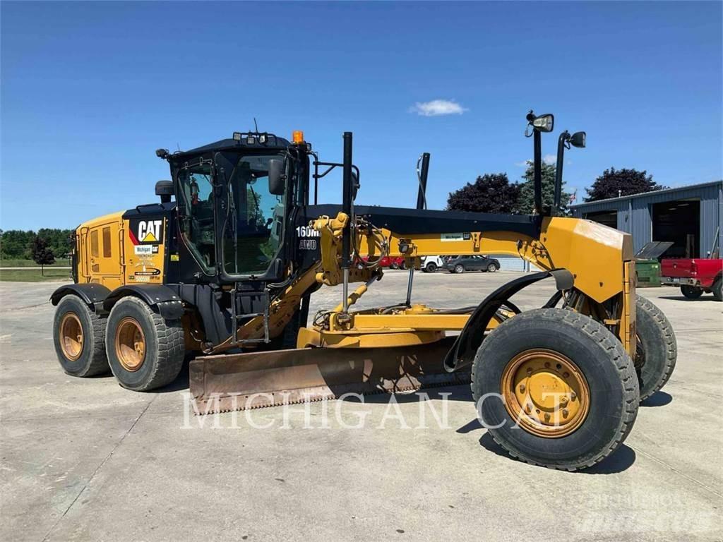 CAT 160M2 AWD Грейдери