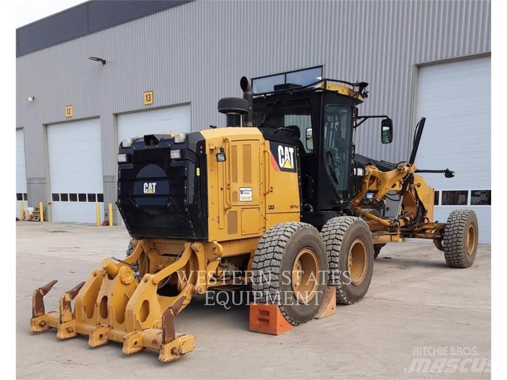 CAT 160M2 AWD Грейдери