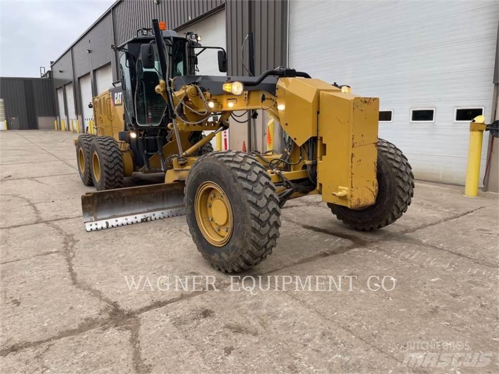 CAT 160M3 AWD Грейдери