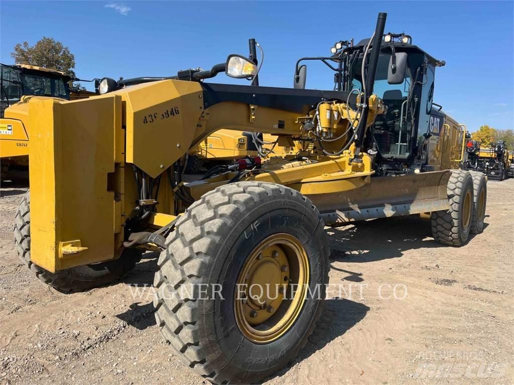 CAT 160M3 AWD Грейдери
