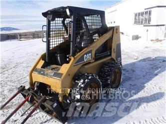 CAT 226 Міні-навантажувачі