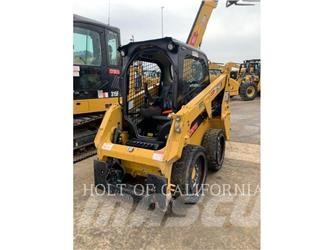 CAT 226 HF Міні-навантажувачі