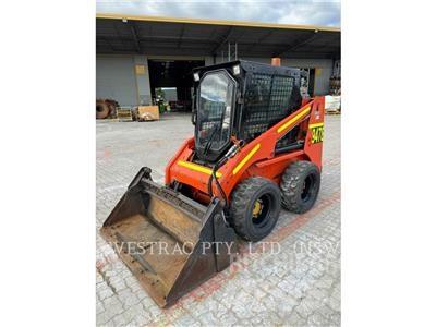 CAT 226B3 Міні-навантажувачі