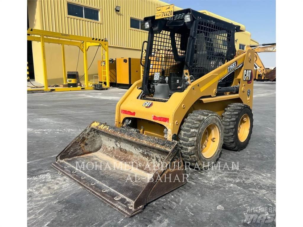 CAT 226B3LRC Міні-навантажувачі