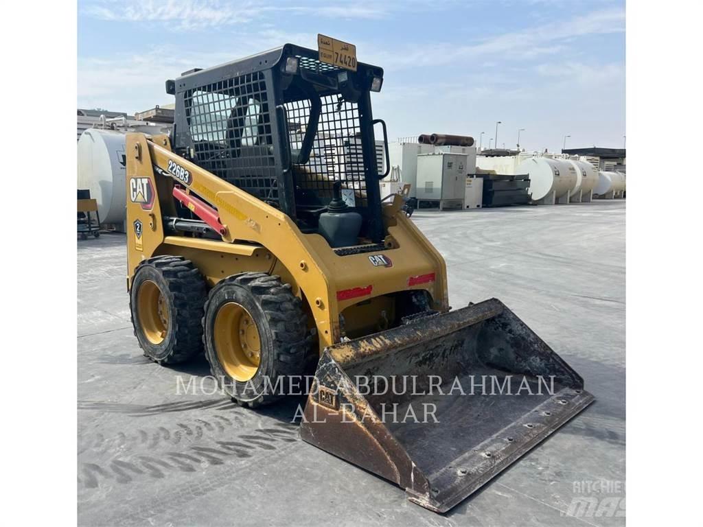 CAT 226B3LRC Міні-навантажувачі
