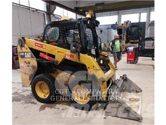 CAT 226D Міні-навантажувачі