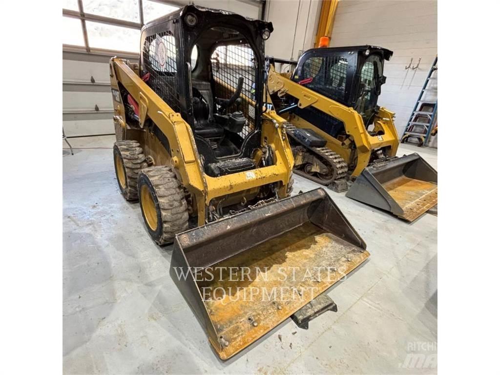 CAT 226D Міні-навантажувачі
