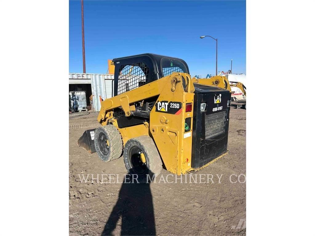 CAT 226D C1-H2 Міні-навантажувачі