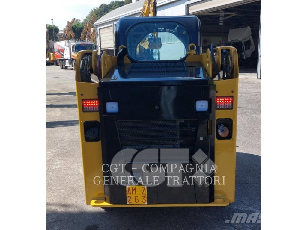 CAT 226D3 Міні-навантажувачі