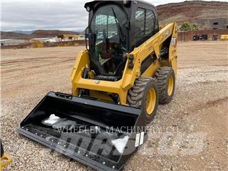 CAT 226D3 C3H2 Міні-навантажувачі