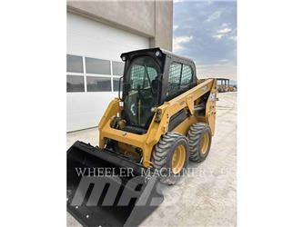 CAT 226D3 C3H2 Міні-навантажувачі