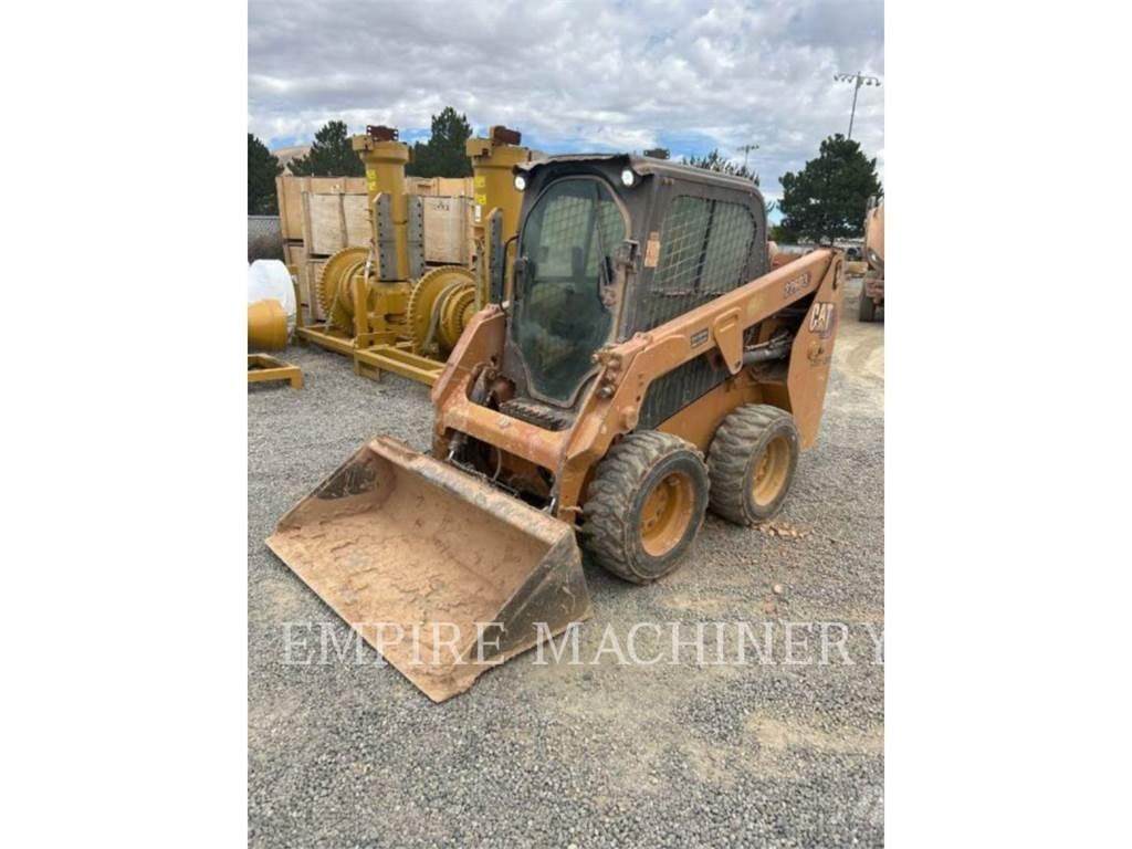 CAT 226D3 CA Міні-навантажувачі