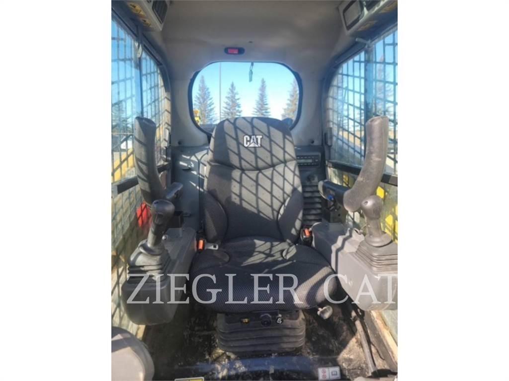 CAT 232D3 Міні-навантажувачі