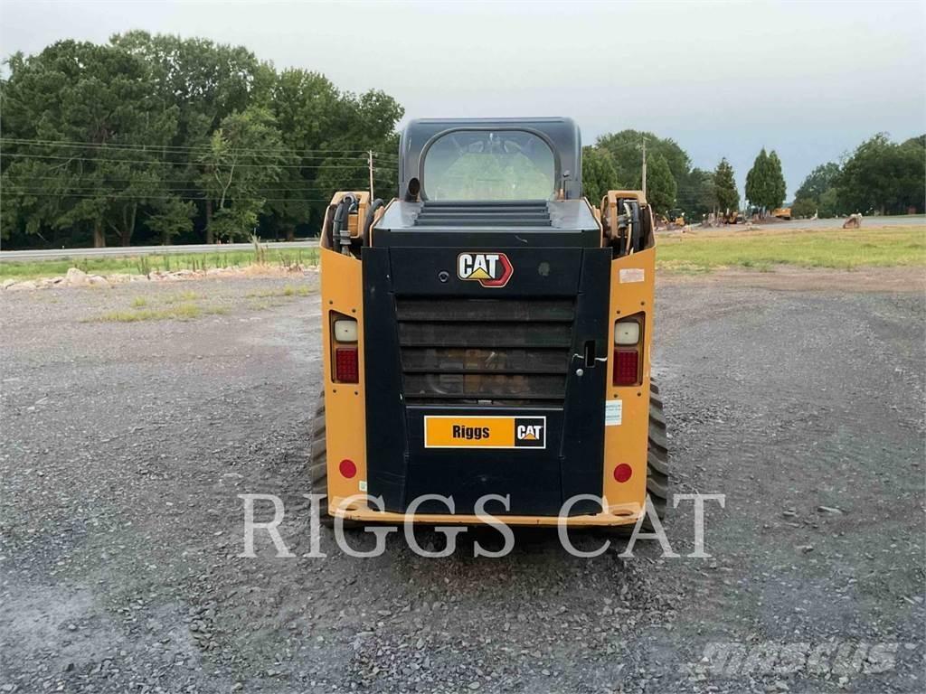 CAT 236D Міні-навантажувачі