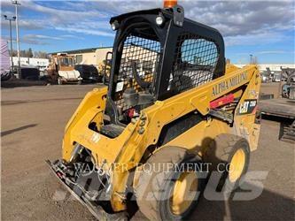 CAT 236D HF Міні-навантажувачі